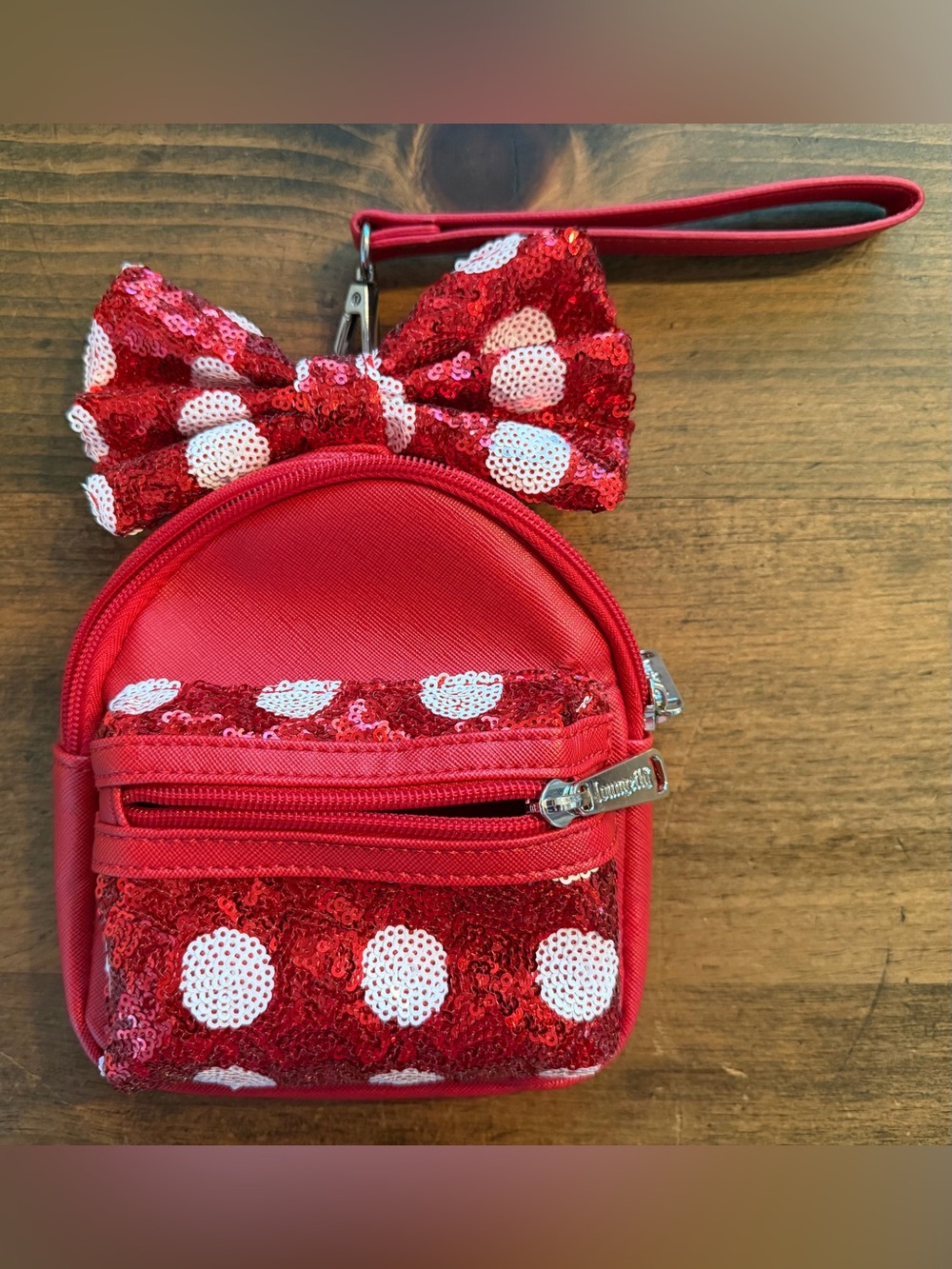 Minnie Mouse Loungefly wristlet